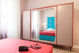 Naftalina Rooms