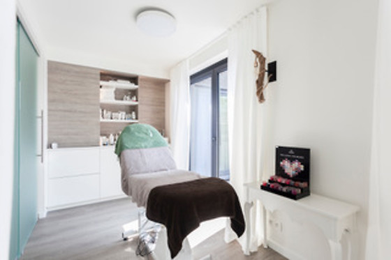Een uitgebreide gelaatsverzorging bij Naturel Body & Skin (Evergem - Oost-Vlaanderen)