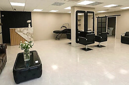 Sadaf Beauty Salon