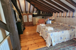 LA CASONA DE CERRAZO
