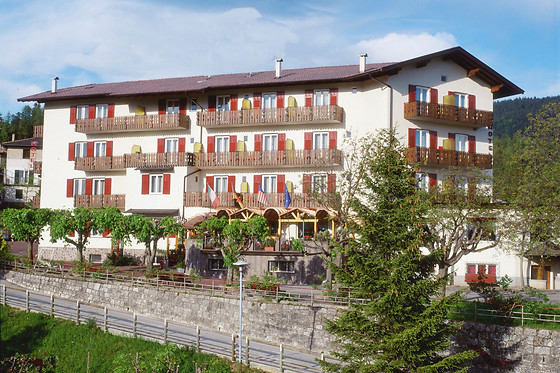 Hotel Panorama Wellness & Resort - photo 12