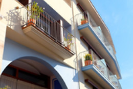 HOTEL CARMEN/ HOSTAL ROM